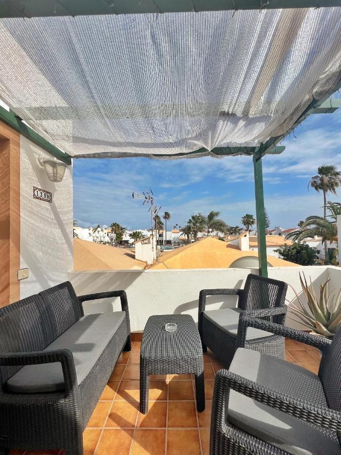 Lovely Apartment Near The Beach With Pool & Wifi 칼레타데푸스테 외부 사진
